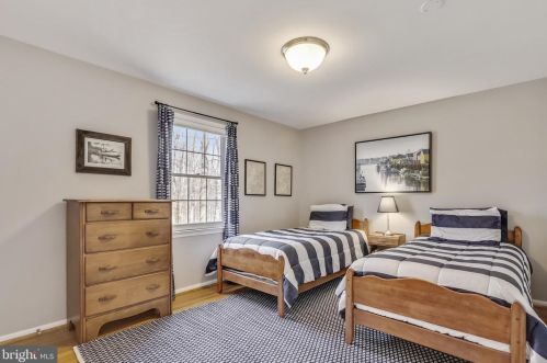 10783 Kinloch Rd, Silver Spring MD 20903-1227 exterior