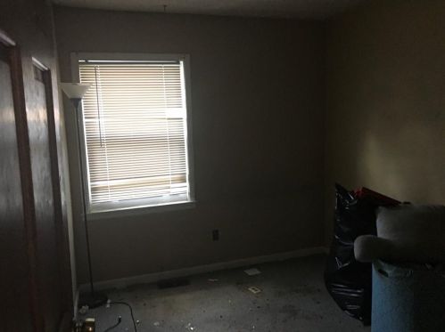 4652 Edwina Ln, Atlanta GA  30331-6802 exterior