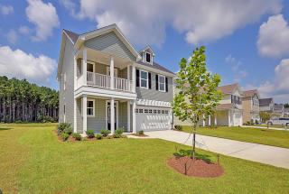 346 Sanctuary Park Dr, Summerville, SC 29483-2386