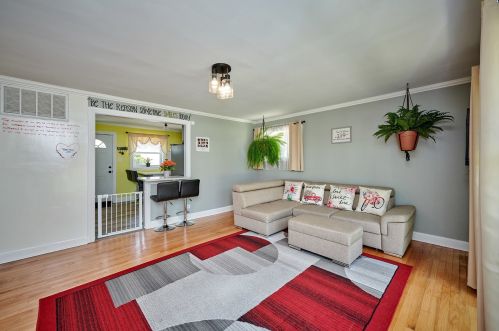 7835 Octavia Ave, Niles IL  60714-2907 exterior