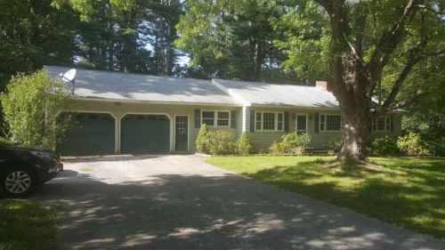 162 Amherst St, Amherst, NH 03031-2944