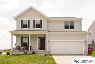 6401 Elmhurst Dr, Omaha, NE 68157-2180