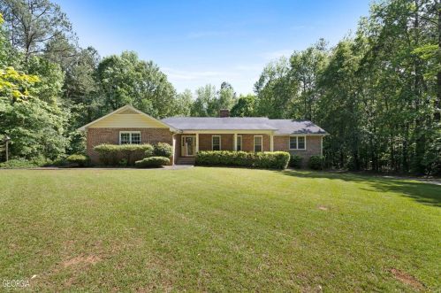 381 Pullin Rd, Mcdonough, GA 30253-7338