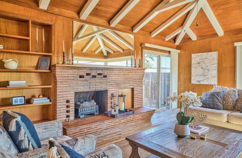 1024 Highland St, Seaside CA 93955-6103 exterior