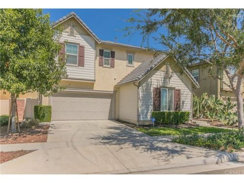 8716 Founders Grove St, Chino, CA 91708-9225