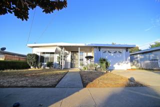 25079 Thomas Ave, Hayward, CA 94544-2316