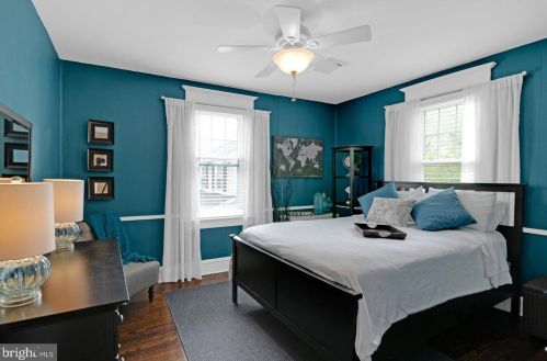 215 Marne Ave, Haddonfield NJ 08033-1444 exterior