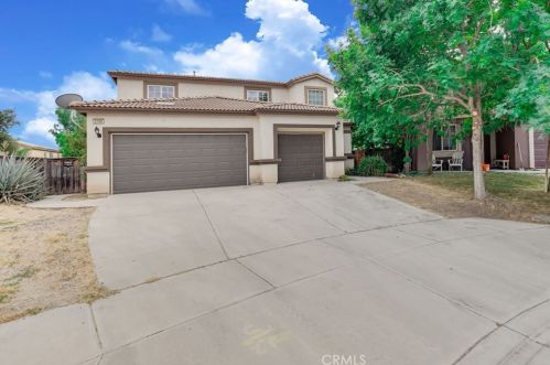 2106 Possum Ct, San Jacinto, CA 92582-3703