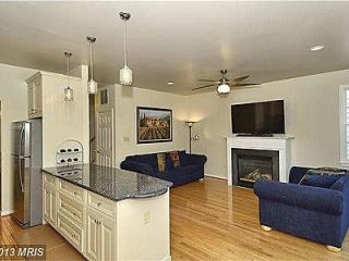 219 Church Gate Ln, Gaithersburg MD  20878-7850 exterior