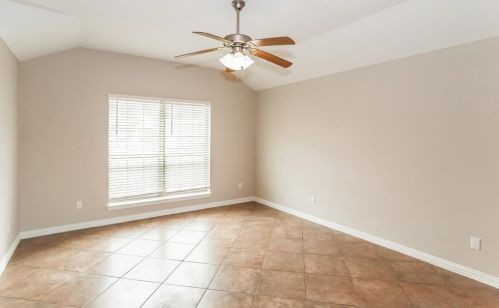 8132 Raleigh Dr, Fort Worth TX  76123-2085 exterior