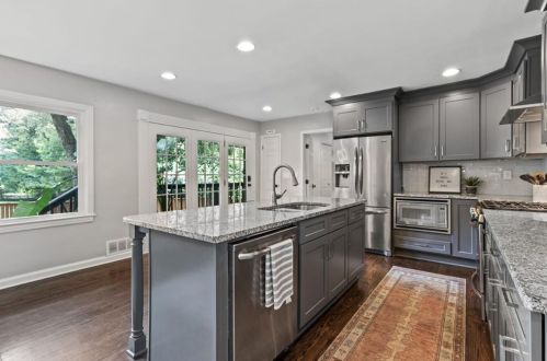 1502 Fama Dr, Atlanta GA  30329-3309 exterior
