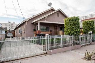 1045 Dewey Ave, Los Angeles CA  90006-2607 exterior