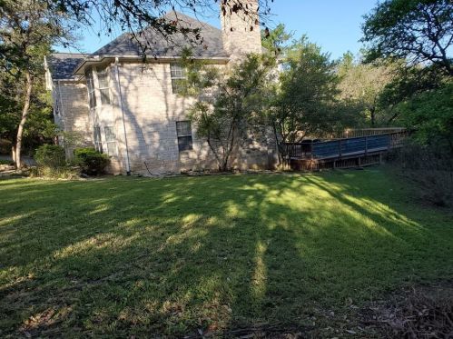 1133 Elder Cir, Austin TX  78733-3422 exterior