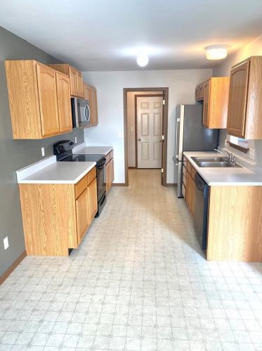 1035 Arlington Way, Pendleton MO  63383-1383 exterior