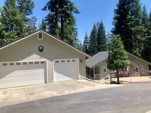 612 Burnt Cedar Rd, Peninsula Village, CA 96137-9505