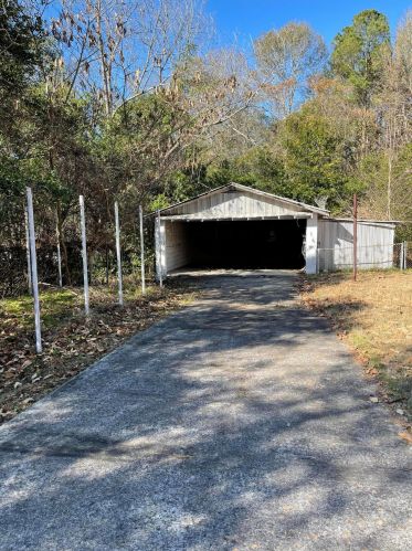 294 Walker St, Burnettown, SC 29851-2426