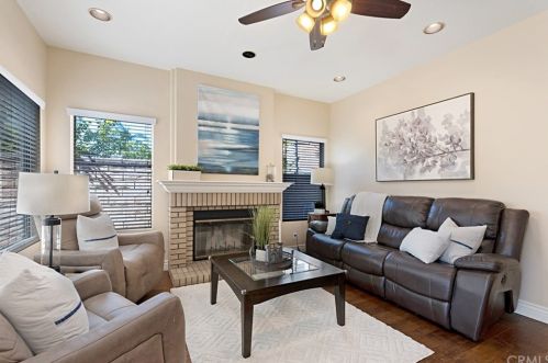 578 Eveningsong Ln, Anaheim CA  92808-1615 exterior