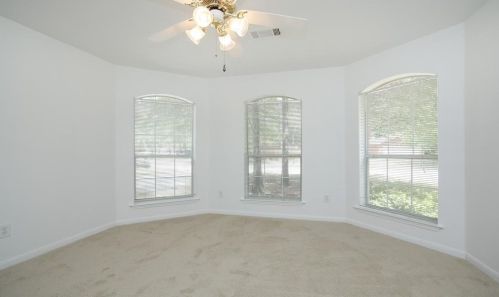 86 Genesee Ridge Dr, Conroe TX  77385-3684 exterior