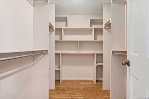 8107 Phillips Cir, Englewood CO 80112-3254 exterior