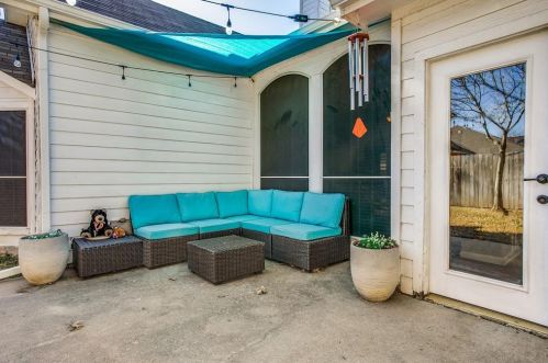 7058 Deer Rdg Dr, Fort Worth TX 76137-4714 exterior