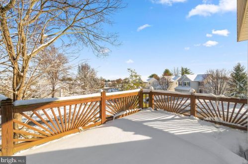 6100 Cliffside Trl, Columbia MD 21045-7412 exterior