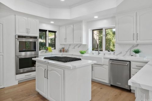 780 25th St, Upland CA  91784-1109 exterior