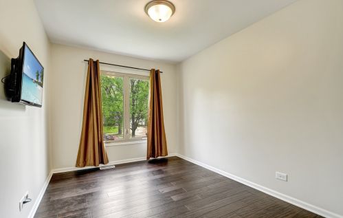 554 Emerson Cir, Lemont IL  60440-2675 exterior