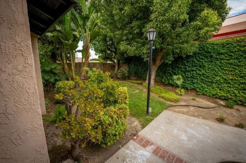 14927 Leffingwell Rd, Whittier CA  90604-2069 exterior