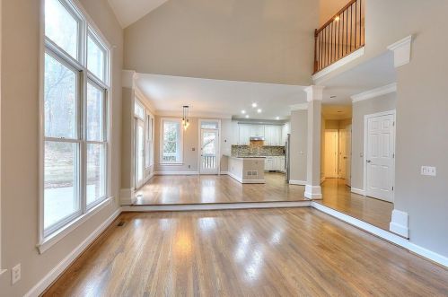2228 Lenox Ridge Ct, Atlanta, GA 30319-3877