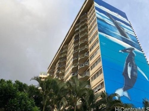 1909 Ala Wai Blvd, Honolulu HI  96815-1817 exterior