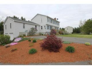 16 Morway Dr, Londonderry, NH 03053-6107