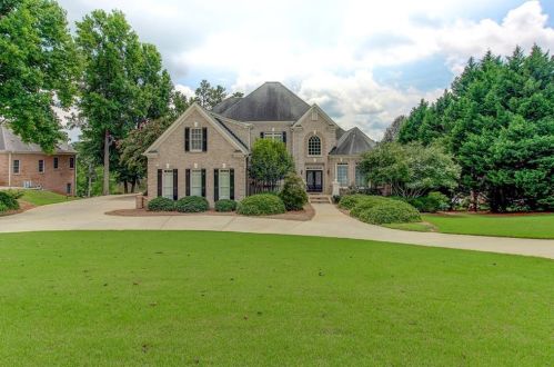 2744 Pitlochry St, Conyers GA  30094-6855 exterior