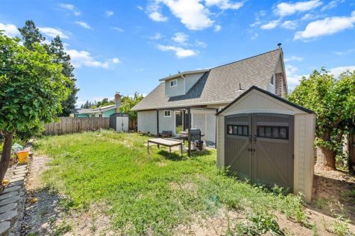 146 Fairview Dr, Vacaville CA  95687-6429 exterior