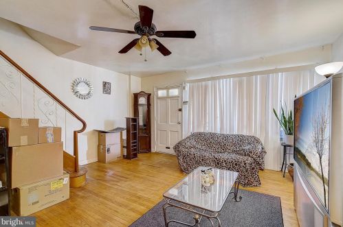 6004 10th St, Philadelphia PA 19141-3703 exterior