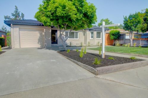 1233 Mills Ave, Modesto, CA 95350-5004