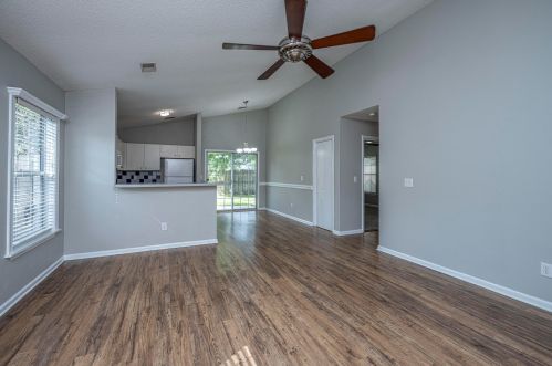 256 Two Pond Loop, Ladson SC  29456-6918 exterior