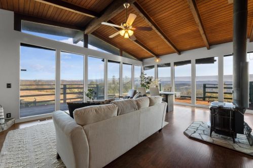 5441 Meander Ln, Swansboro Country, CA 95667-9127