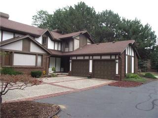 1236 Hidden Ridge Rd, Toledo, OH 43615-6725