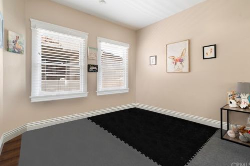 3364 Cedar St, Riverside CA  92501-2625 exterior