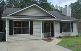1316 Forest Lake Dr, Hinesville, GA 31313-5348