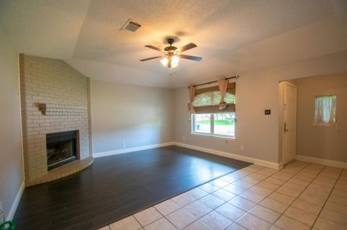 709 Nightingale Cir, Midlothian TX  76063-1587 exterior