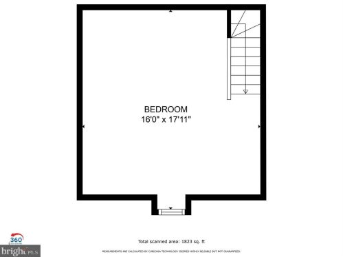 543 Strawberry St, Lancaster PA  17602-4466 exterior