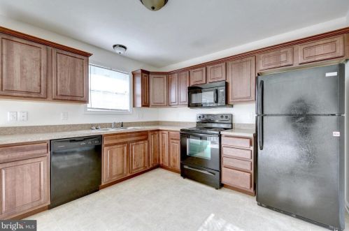 7 Mustang Dr, Hanover PA  17331-3494 exterior