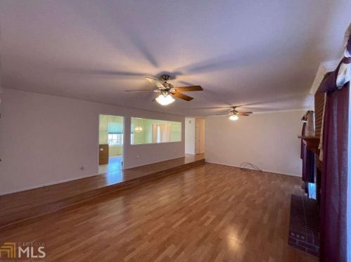 114 Carrs Station Rd, Mayfield, GA 31087-2204
