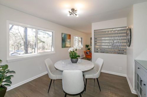 3007 Dogwood Dr, Atlanta GA  30344-3905 exterior