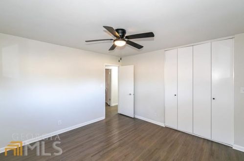 3007 Dogwood Dr, Atlanta GA  30344-3905 exterior