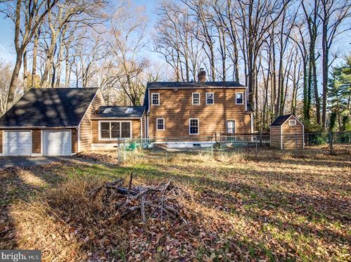 12500 Meadowood Dr, Silver Spring MD 20904-2928 exterior