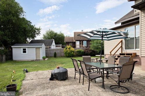 3240 48 St, Camden NJ 08109-2108 exterior