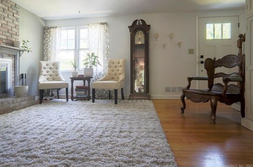 60 Howard Ave, Norwalk, CT 06855-1508
