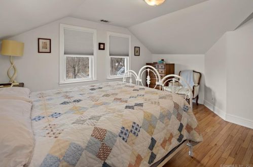 1 Bartlett Ave, Norwalk CT  06850-1914 exterior